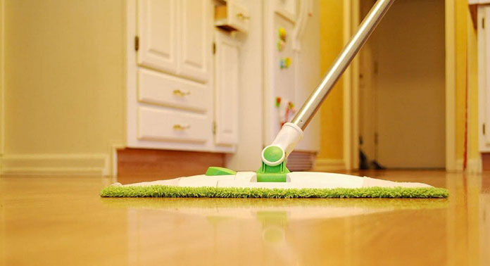 Jakie kupić środki czyszczące do domu, w którym jest małe dziecko