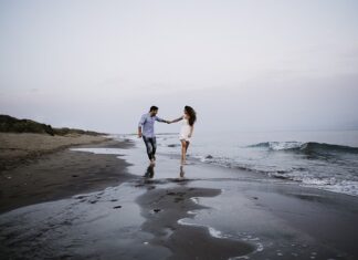 W co się bawić z 10 miesięcznym dzieckiem?