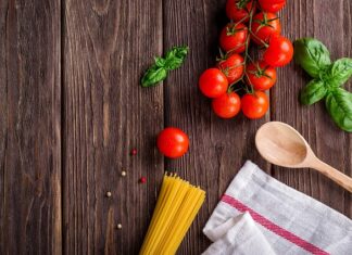 Kiedy można podać dziecku pomidory?